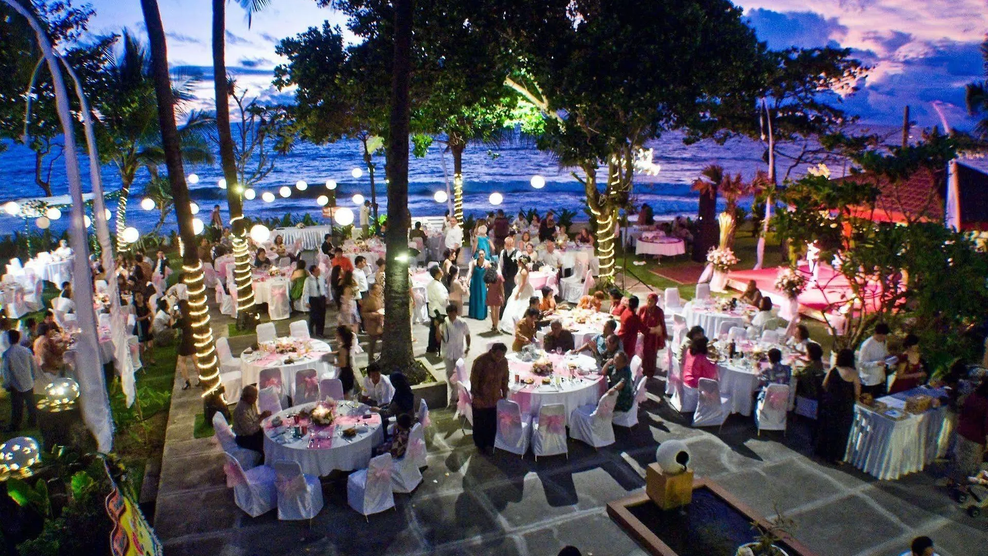 Legong Keraton Beach Hotel Canggu  Indonesia